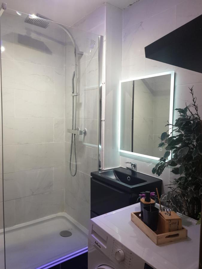 Tout Confort - Clim- Salle De Bain Commune Ним Екстериор снимка